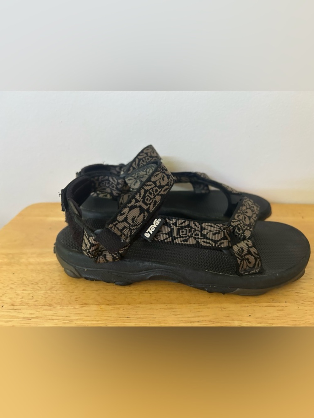 TEVA Women’s “6402” Inversion Sports Sandals Sz 7